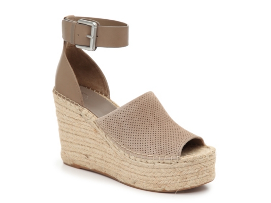 jaylen steve madden wedge