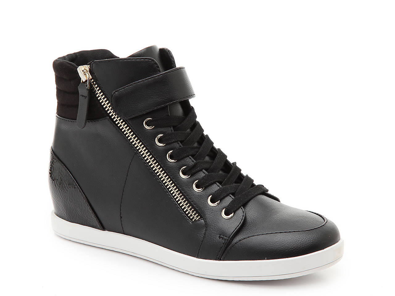 *7 Best Fall Footwear Trends