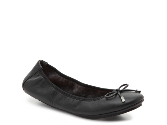 dsw black pointed flats