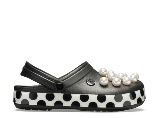 crocs classic timeless clash pearls clog