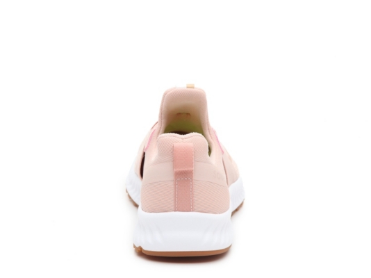 saucony breeze lightweight