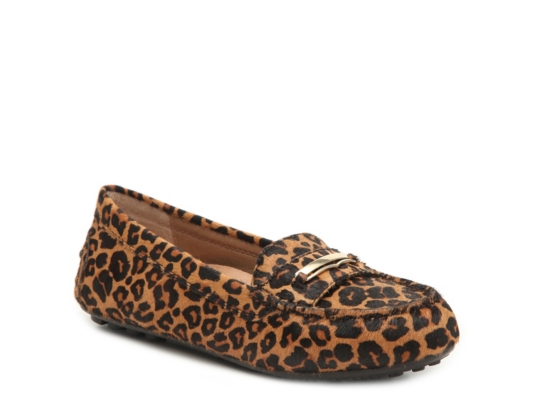 vionic ashby loafer leopard