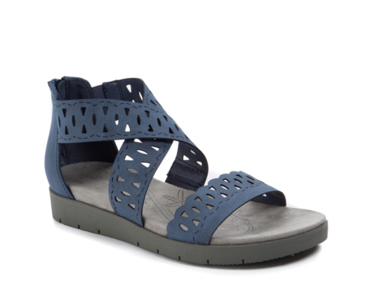 Women S Blue Bare Traps Comfort Sandals Dsw