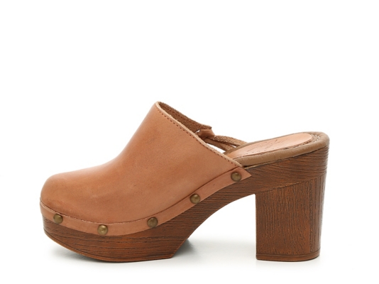 musse and cloud clogs