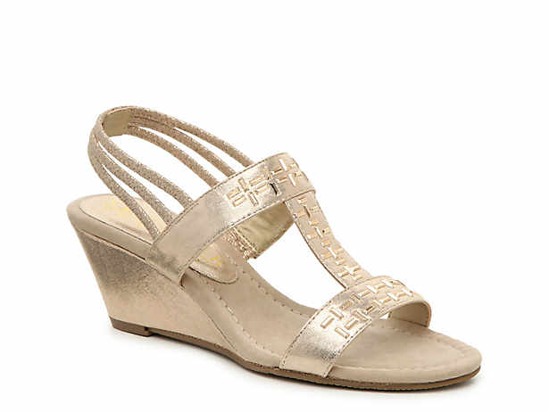 New York Transit New York Transit New Way Women's High Heel Loafers, Size: Medium (7), Beige from Kohl's | more New York Transit New York Transit New Way Women's High Heel Loafers, Size: Medium (7), Beige from Kohl's | more
