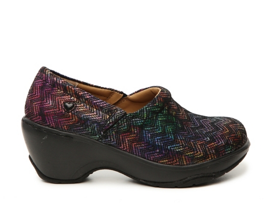 affordable nursing clogs