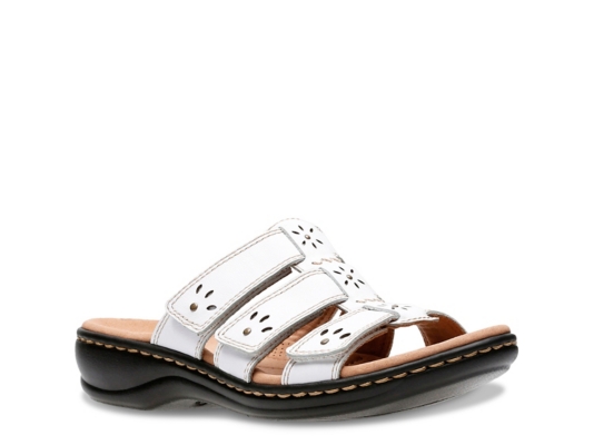 dsw clarks sandals