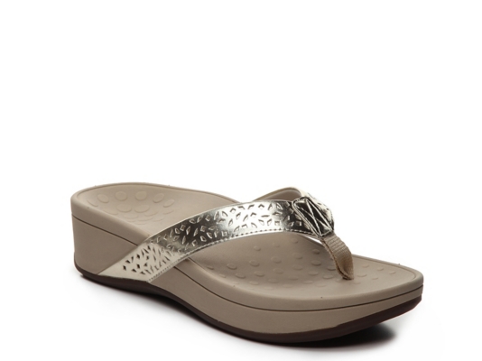 vionic slippers dsw