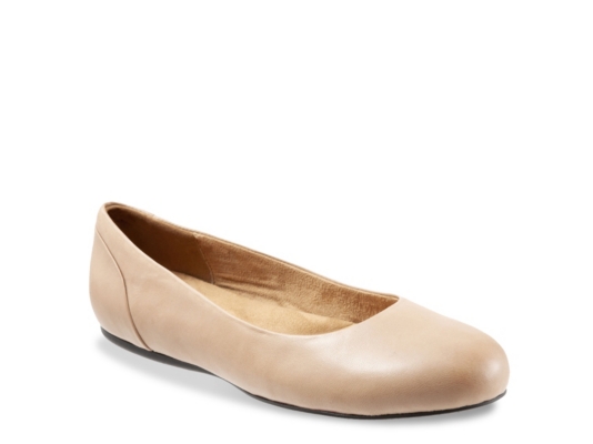 dsw ballet flats black