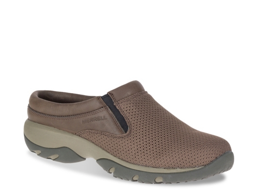 no 6 black clogs