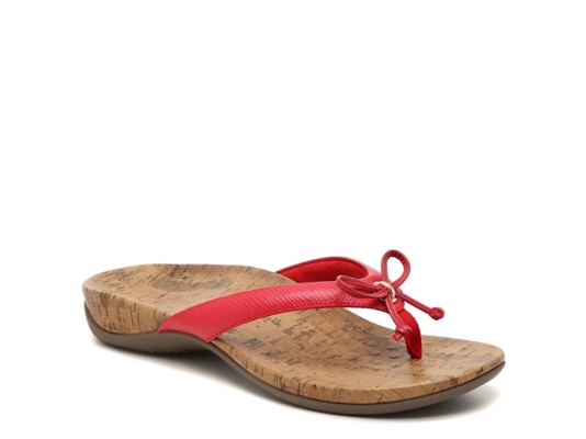 toe post crocs