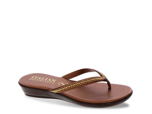 Italian Shoemakers Sandals, Flip-Flops & Wedges | DSW