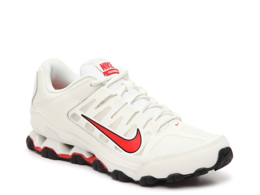 nike reax 8 tr men's stores