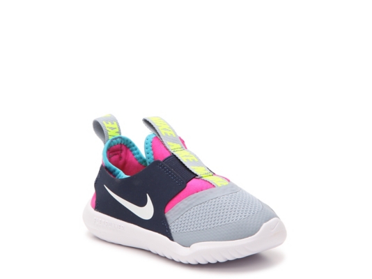 childrens nike slip on trainers