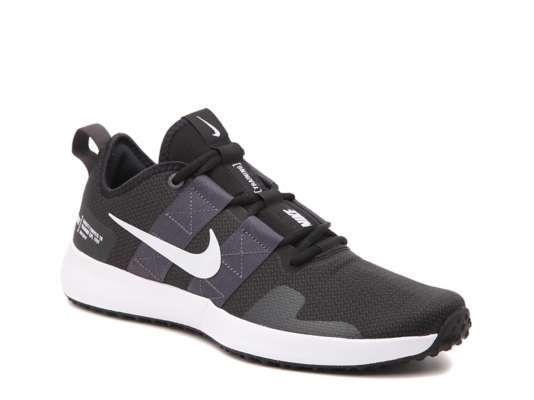 nike varsity compete tr2