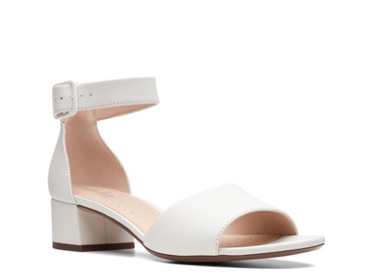 dsw clarks sandals