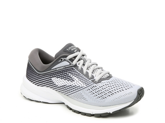 dsw brooks launch