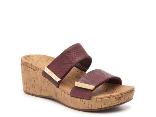 vionic pepper wedge sandal