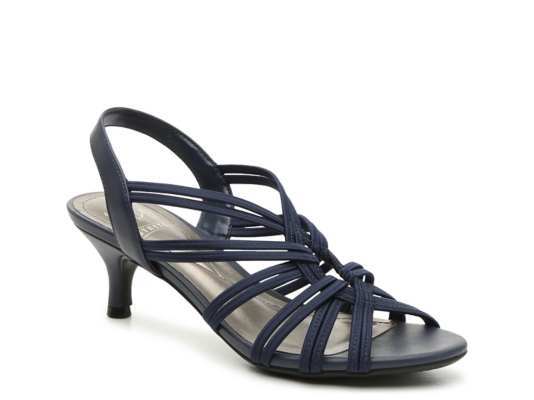 size 11 dress sandals