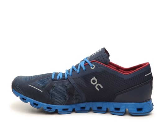 on cloud running shoe sale