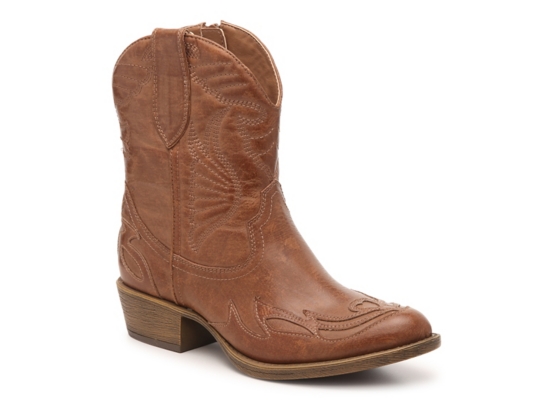 basic cowboy boots