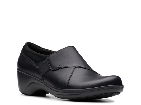 clarks womens non slip shoes