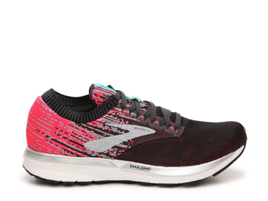 brooks women's ricochet running shoes