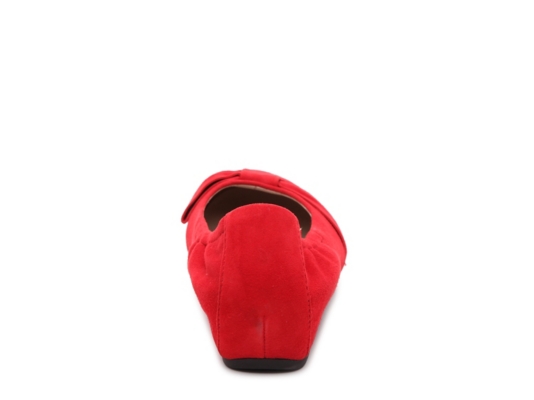 dansko lina bow pump