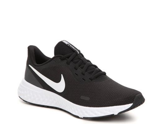 nike basic sneakers