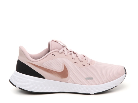 nike revolution womens