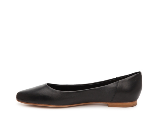 Coach and Four Juliette Flat Women's Shoes | DSW