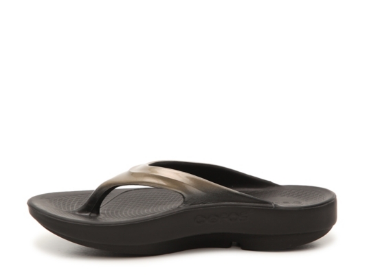 OOFOS OOlala Flip Flop Women's Shoes DSW