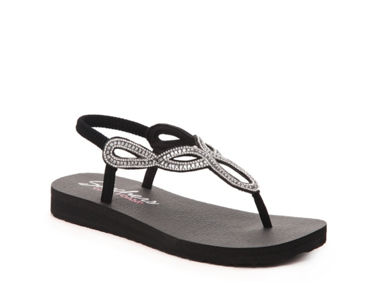 dsw skechers flip flops