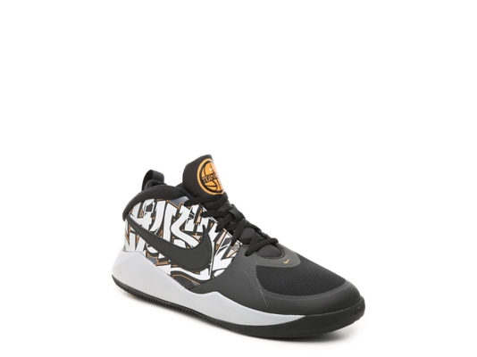 nike team hustle basketball shoes