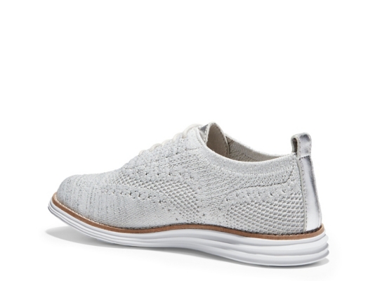 cole haan original grand wingtip stitchlite