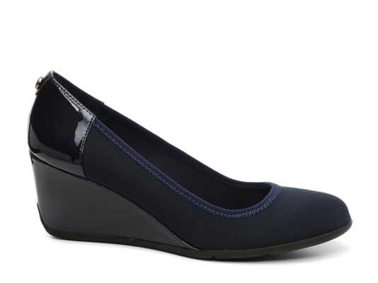 anne klein sport waverly wedge pump