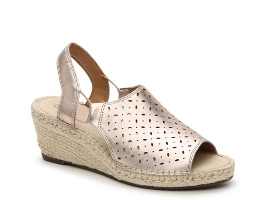 clarks espadrille wedge sandals