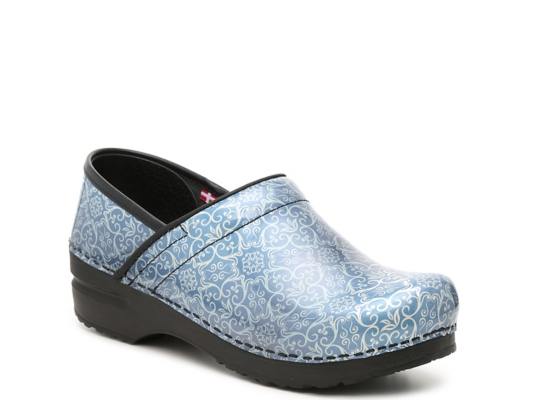 sanita shoes dsw