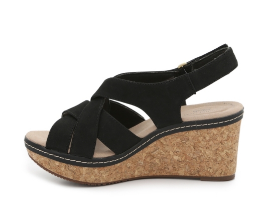 clarks annadel pearl wedge