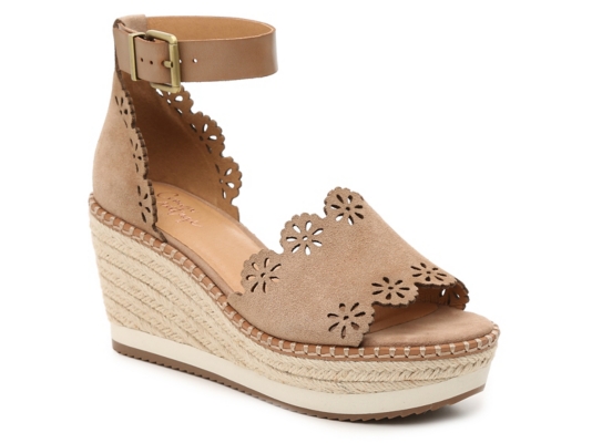 dsw beige sandals