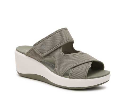 clarks flip flops dsw