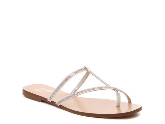 white flat sandals dsw