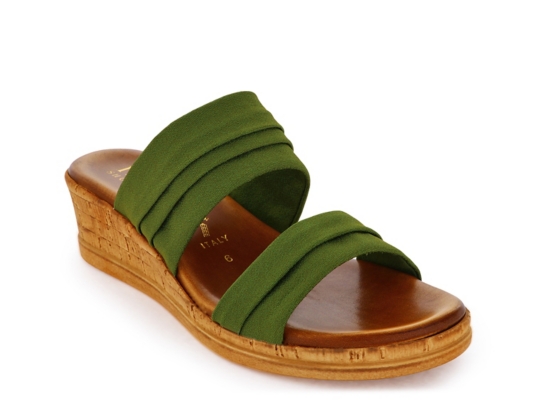 dsw green sandals