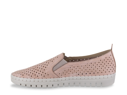 Easy Street Fresh Slip-On Sneaker Women's Shoes | DSW