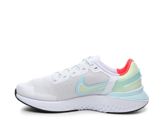 nike legend react 3 shield women's