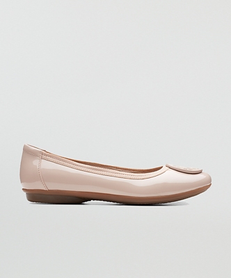 dsw clarks flats