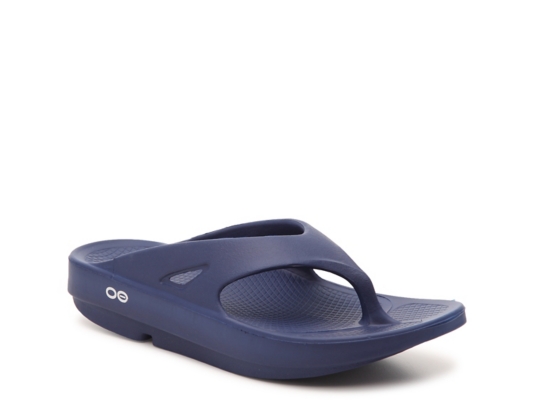 oofos men's sandals