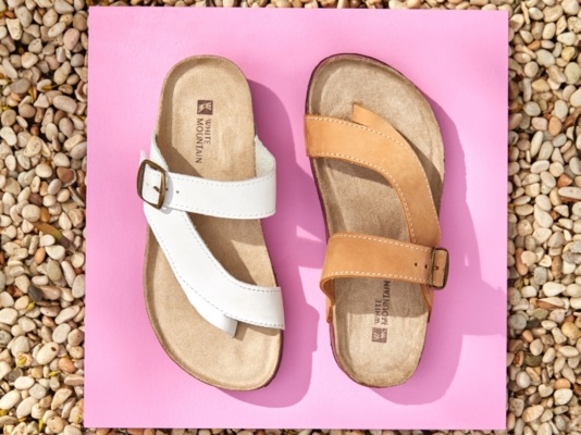 white mountain flip flops