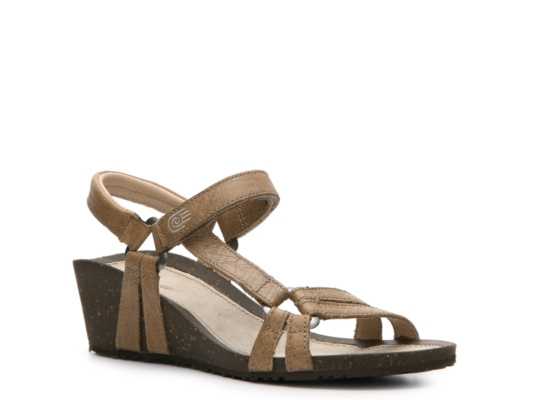 teva ventura sandals