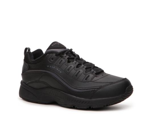 regine walking shoe women's